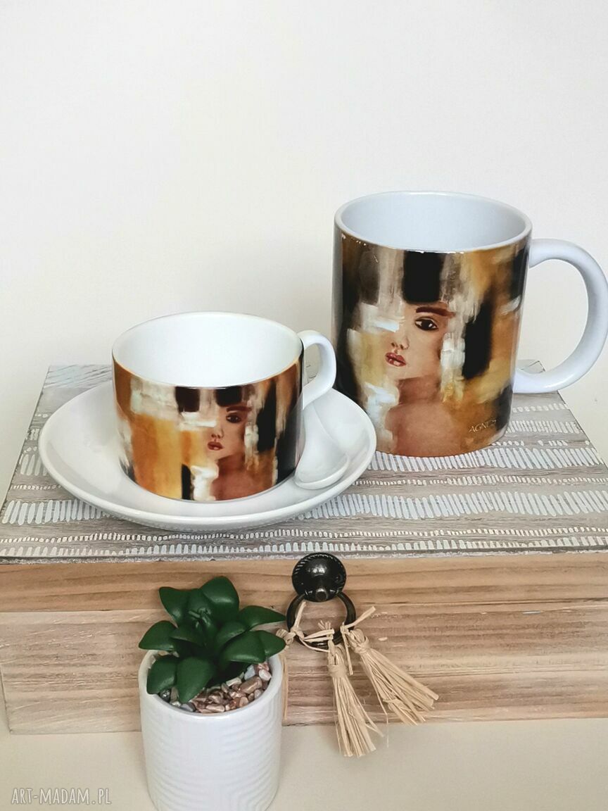 Komplet porcelanowy Kolor Kobiety - Żółty: kubek 330 ml i filiżanka 150 ml