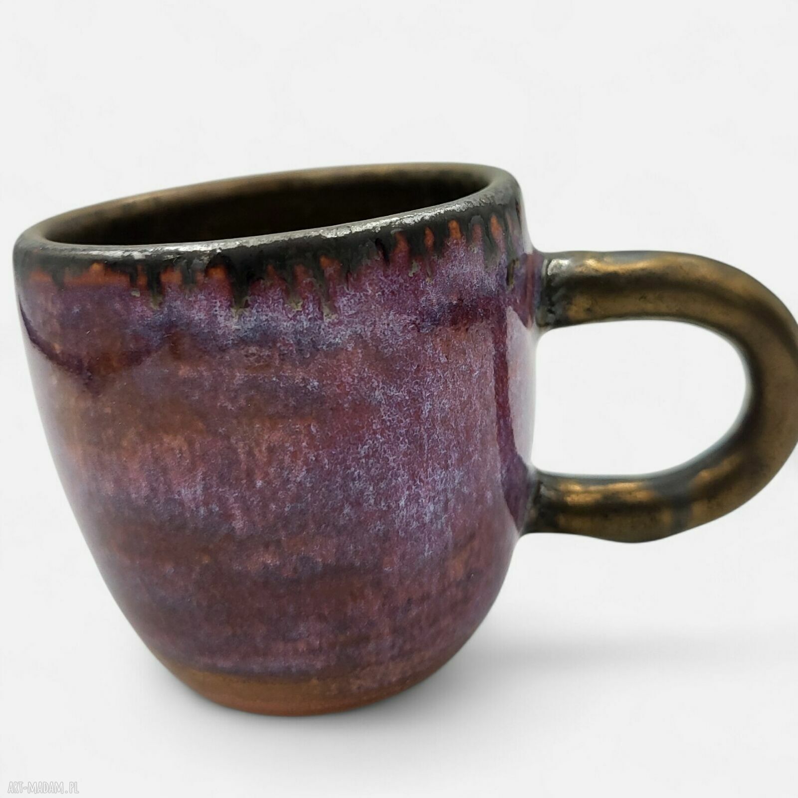 Filiżanka na małą kawę w różu i złocie - rękodzieło ceramiczne