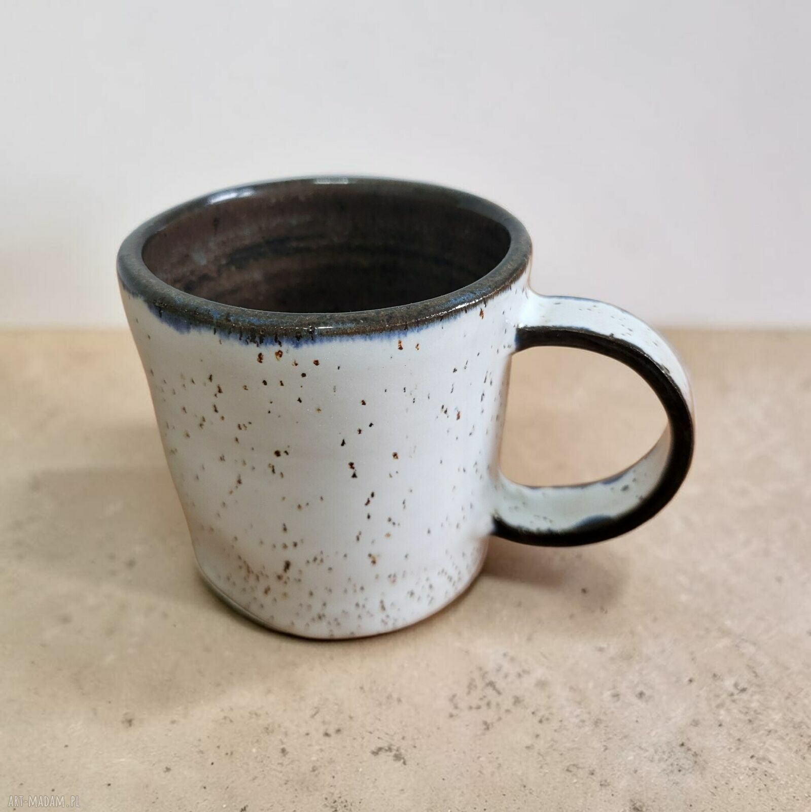 Filiżanka na małą kawę 200 ml - handmade ceramika w bieli i brązie