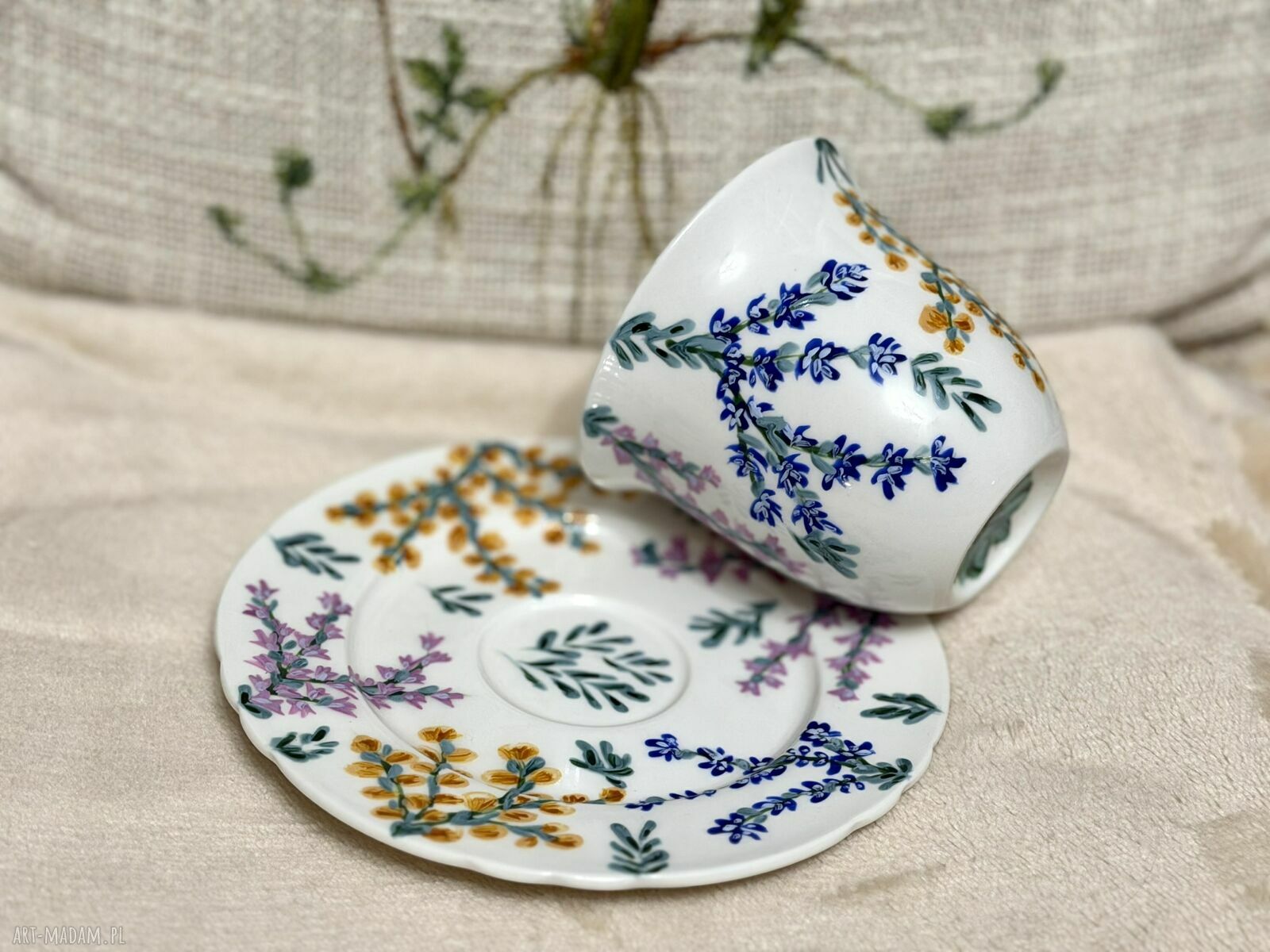 Filiżanka porcelanowa ręcznie malowana \