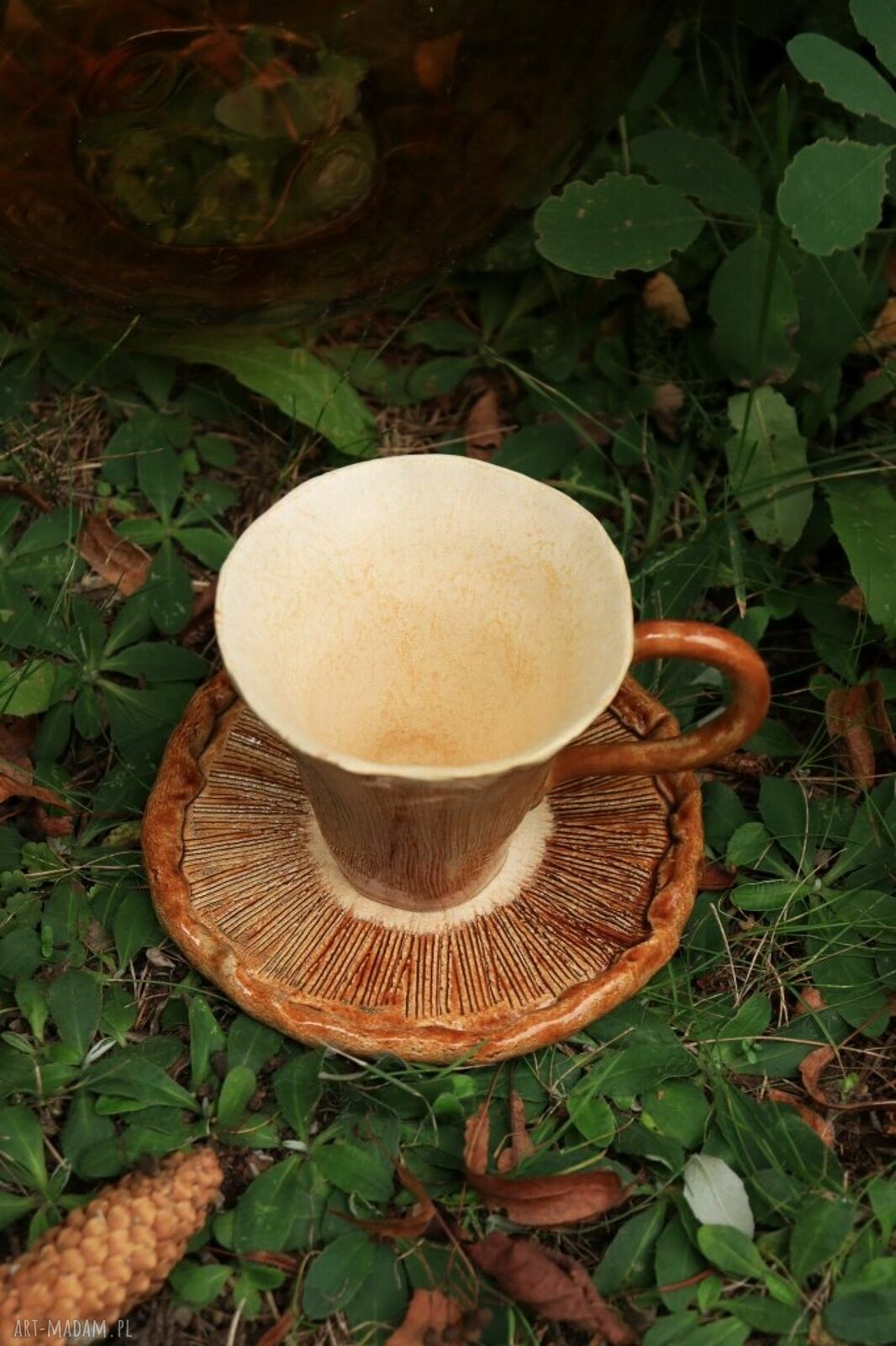 Filiżanka Rydz handmade: jesienna ceramika dla miłośniczek grzybów