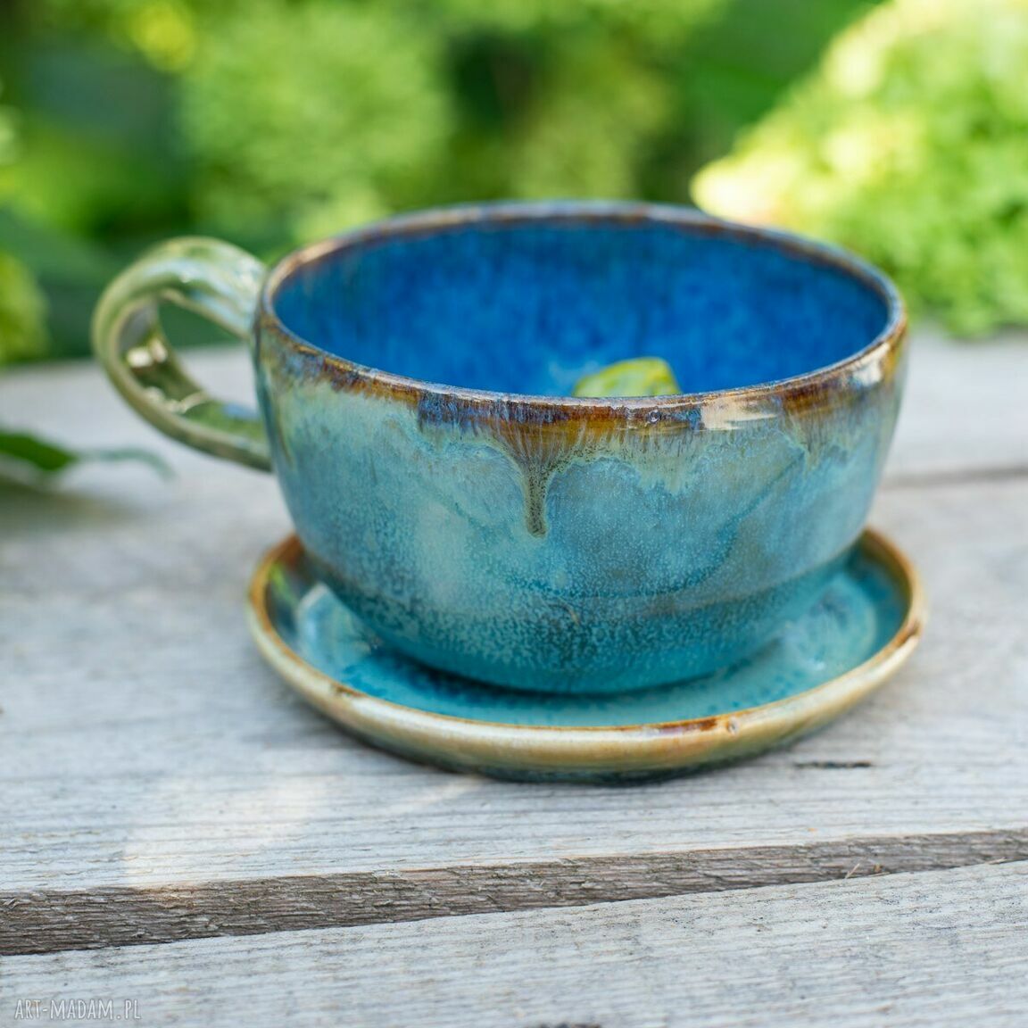 Filiżanka z figurką żabki - ceramika handmade ok. 300 ml z talerzykiem