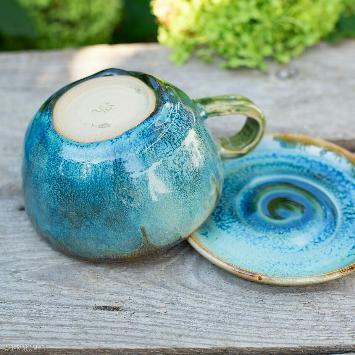 Filiżanka z figurką żabki - ceramika handmade ok. 300 ml z talerzykiem