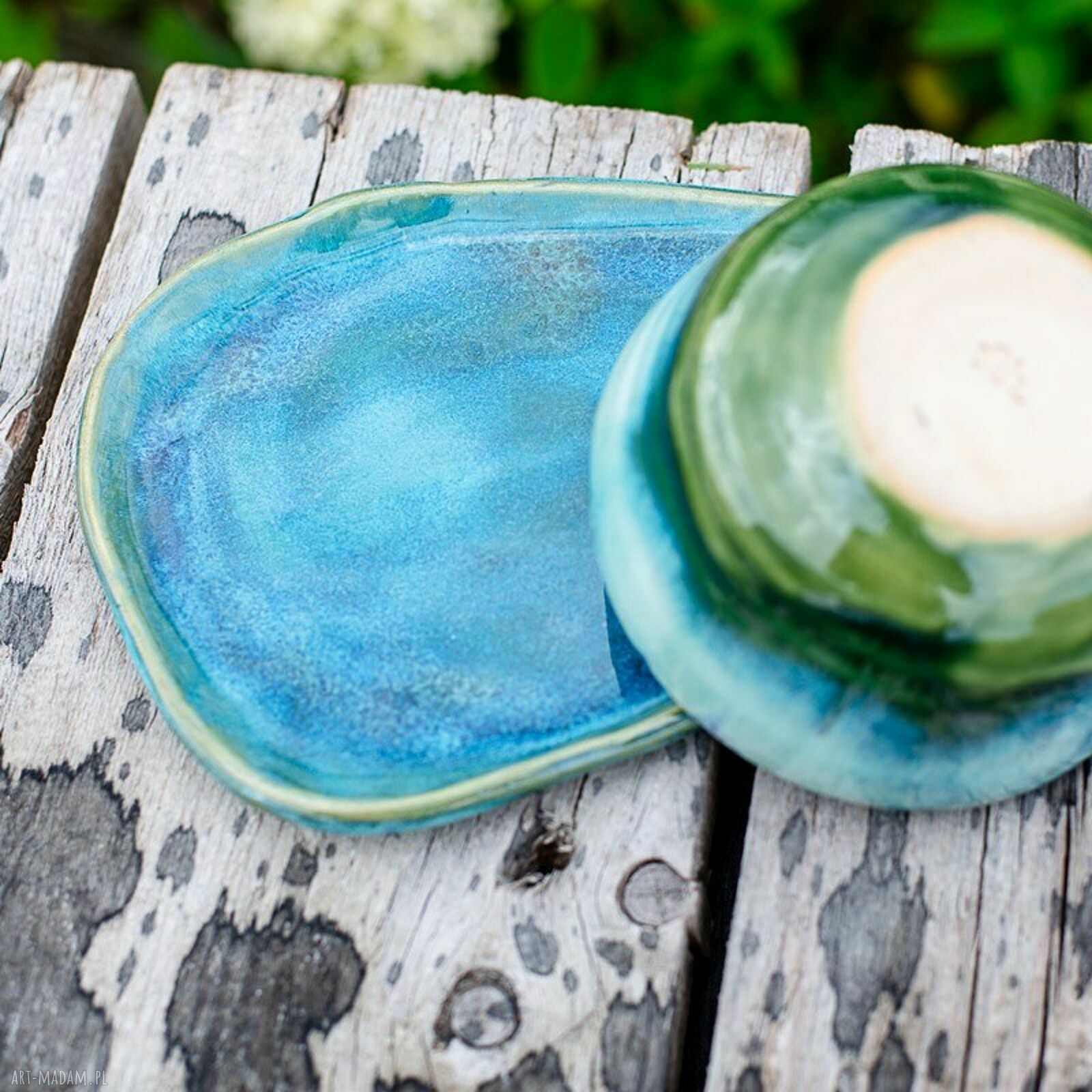 Filiżanka z kapibarą Leśne Jeziorko - ceramiczne rękodzieło