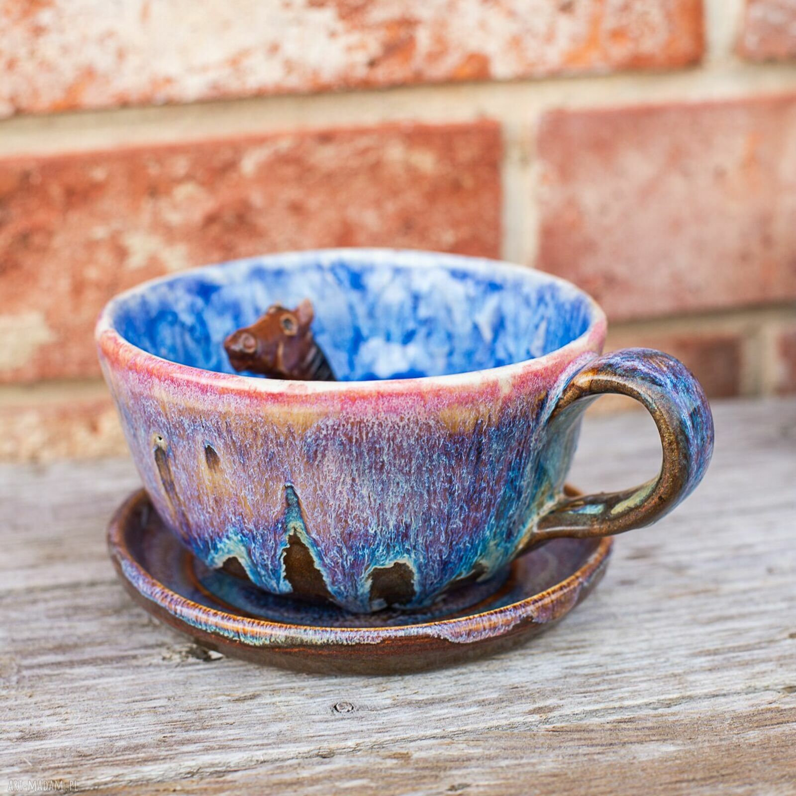 Filiżanka z koniem Opal Blue - rękodzieło ceramiczne ok. 320 ml