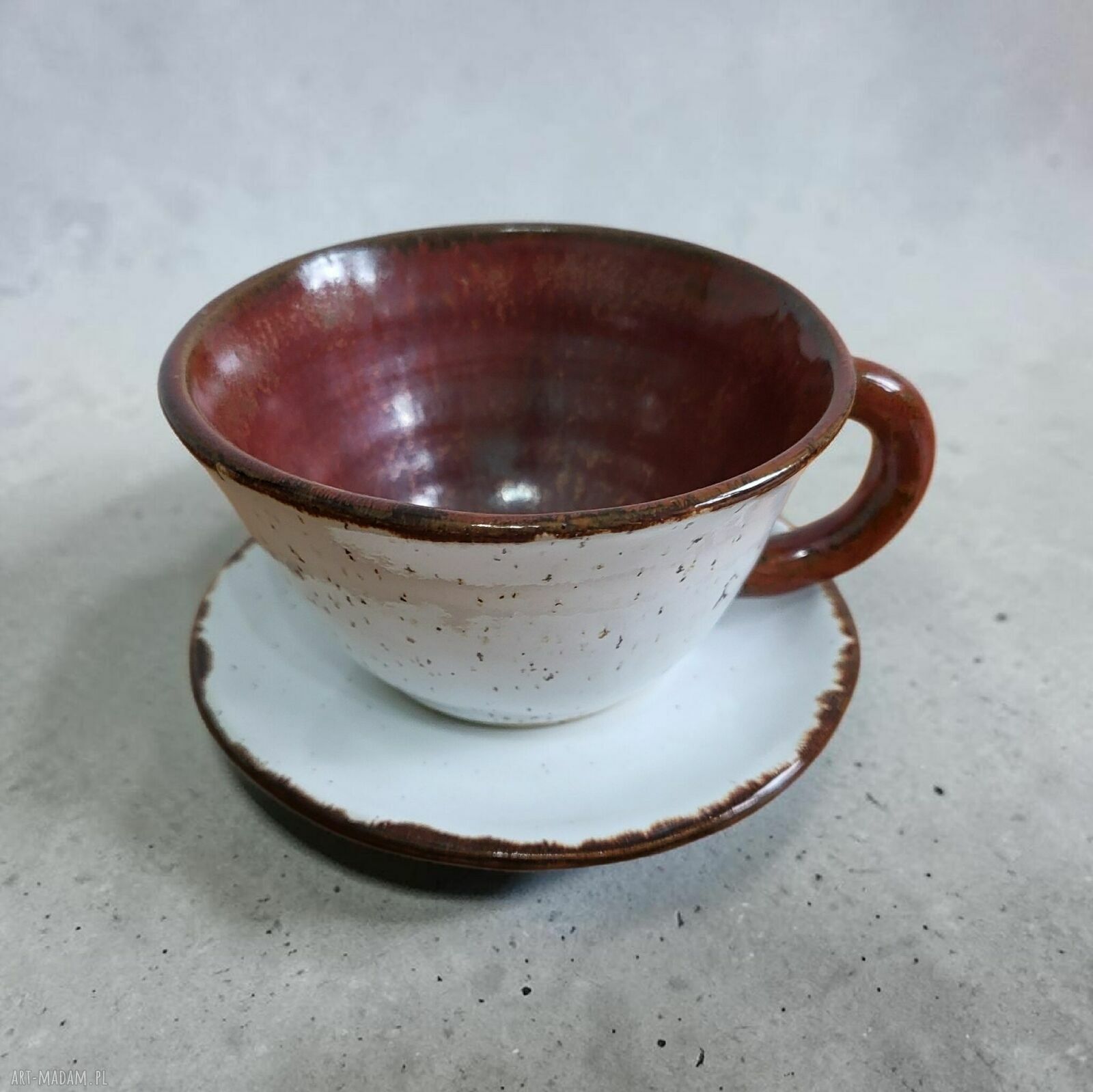 Filiżanka z podstawkiem na prezent - rękodzieło ceramiczne Art by Leika