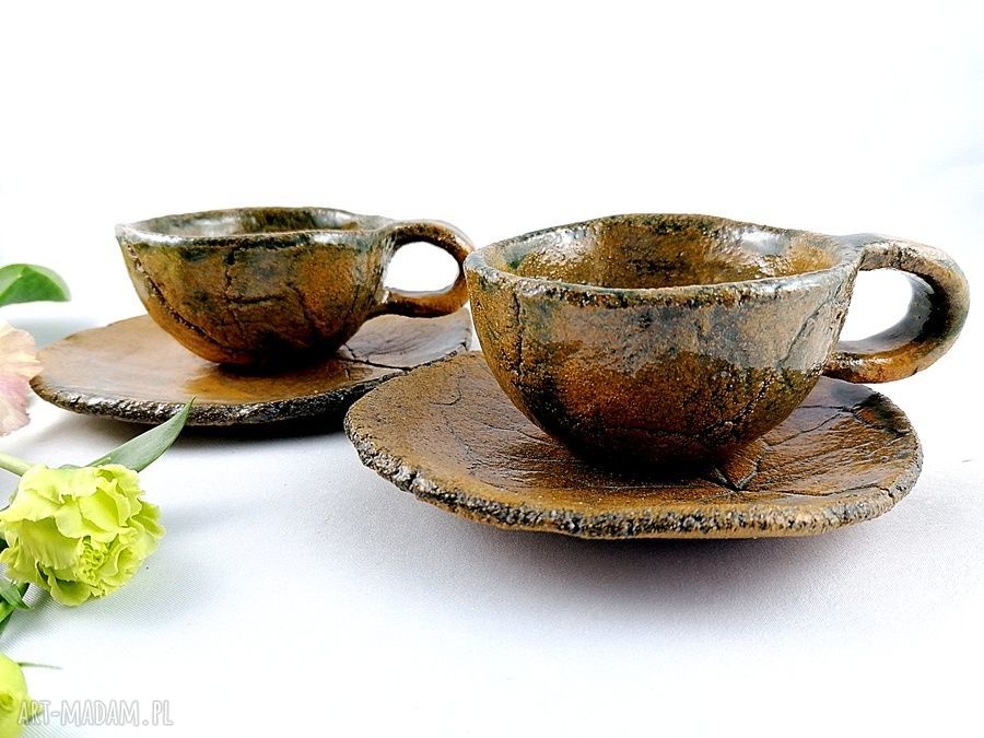 Ręcznie robione filiżanki ceramiczne do kawy z talerzykami - brąz i zieleń