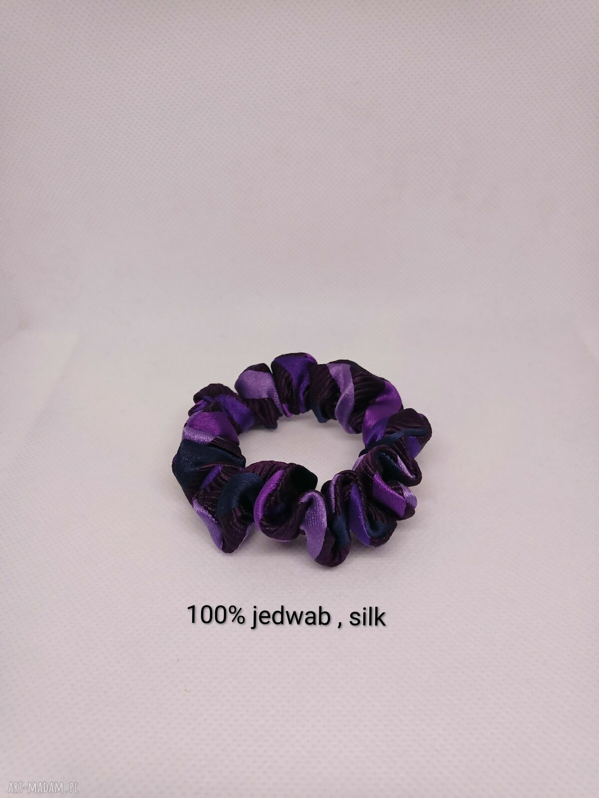 Fioletowa jedwabna gumka scrunchie - handmade ozdoba do włosów