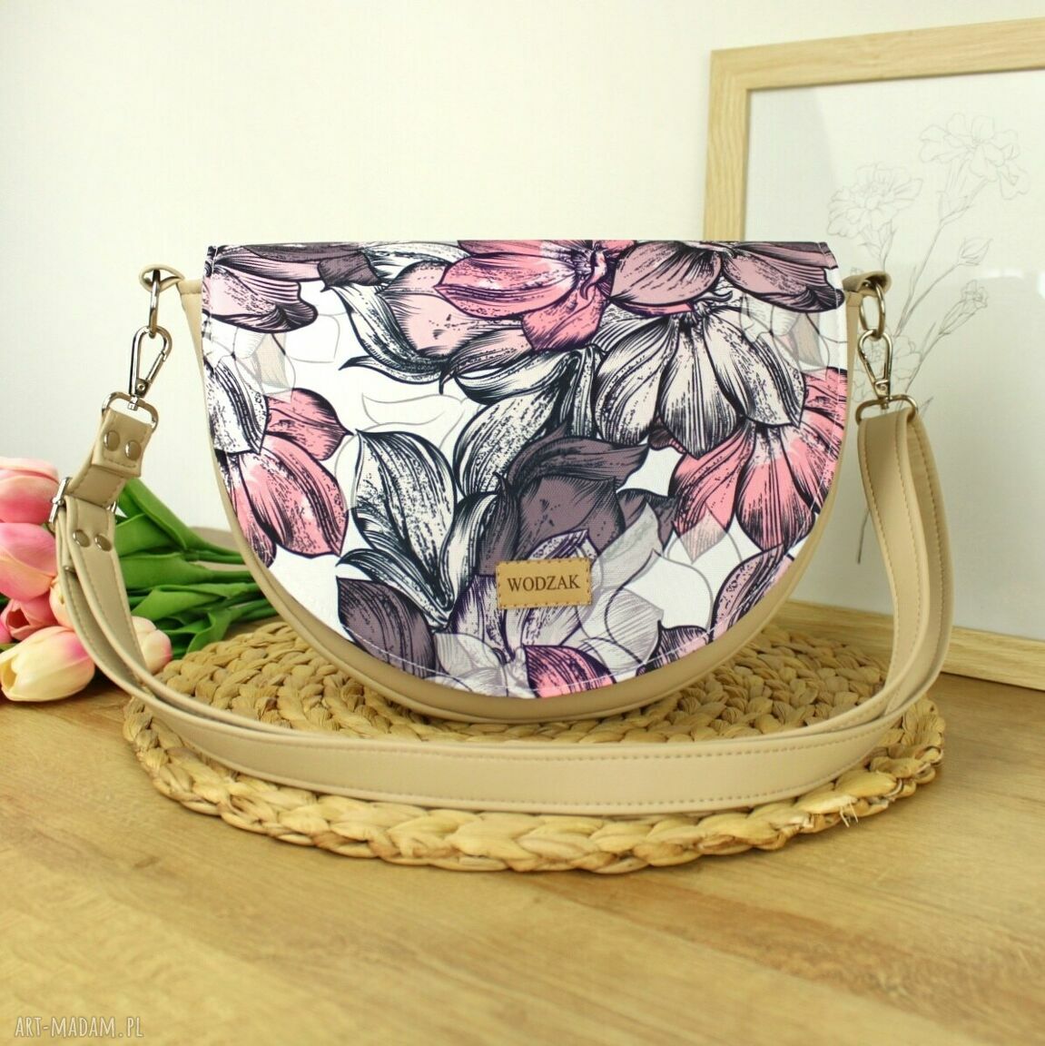 Torebka damska erin beżowa klapką magnolie elegancka torba kwiaty