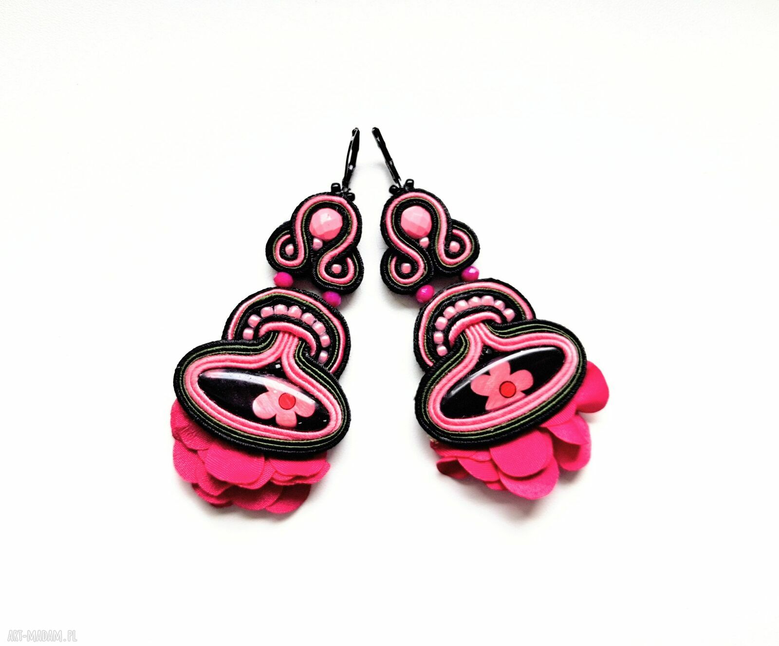 Flamenco kolczyki sutaszowe boho - ręcznie haftowane (8 cm)