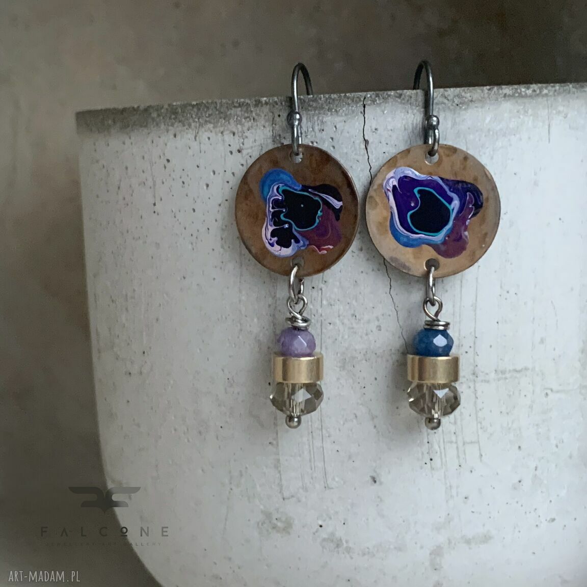 Kolczyki Flower in Violet and Blue - emaliowane kwiaty, jadeit i szklane oponki