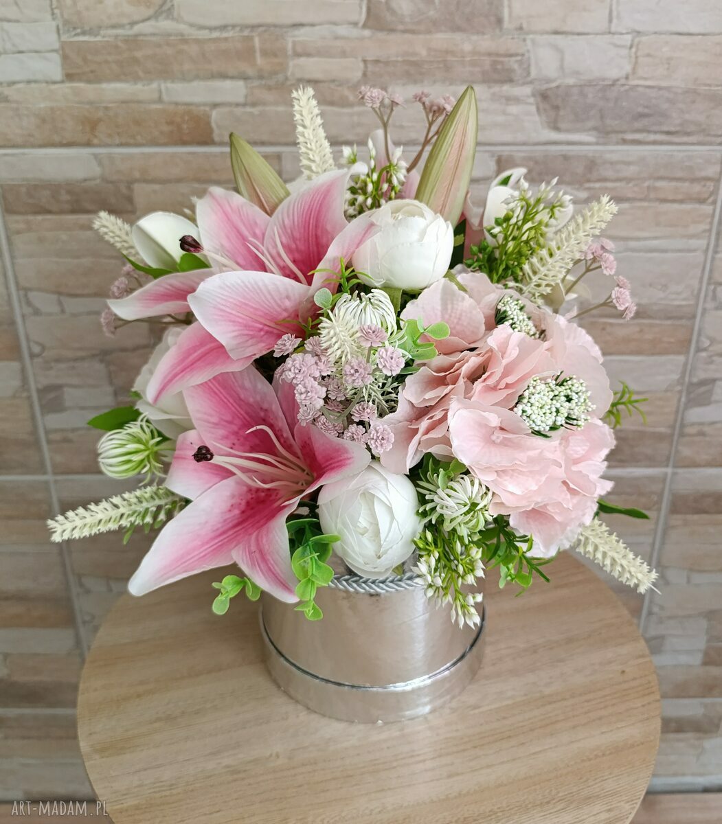 Flowerbox dekoracyjny srebrny - elegancki prezent do Twojego wnętrza