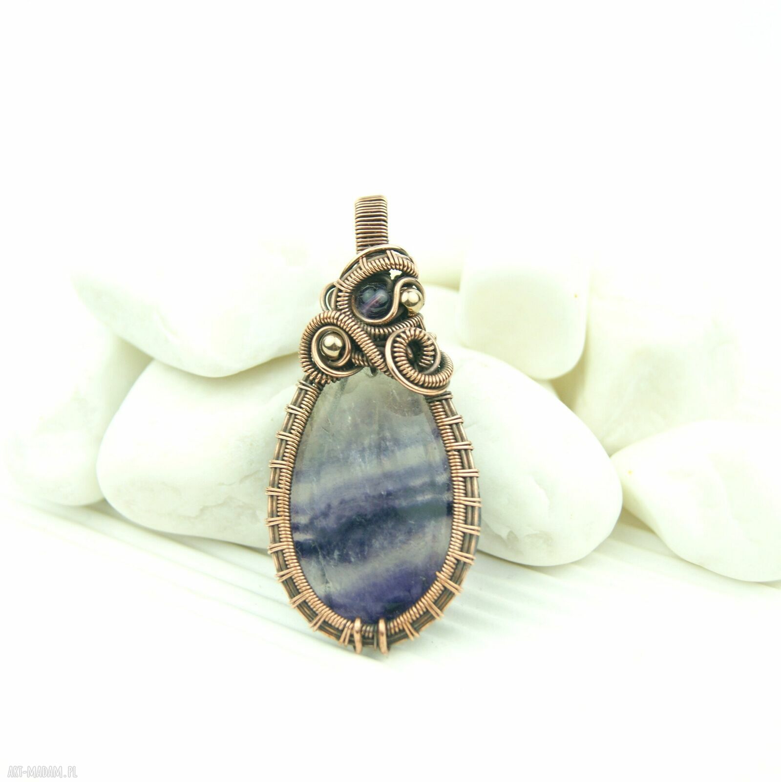 Wisiorek z fluorytem - wire wrapping z ametystem i hematytami