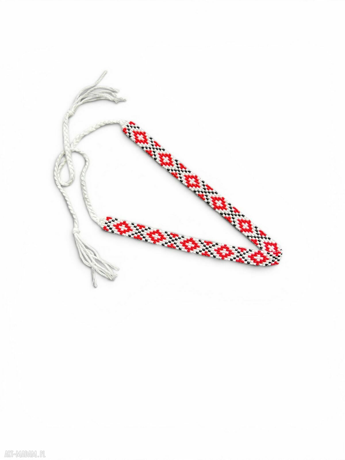 Folkowy choker z koralików z etnicznym ornamentem