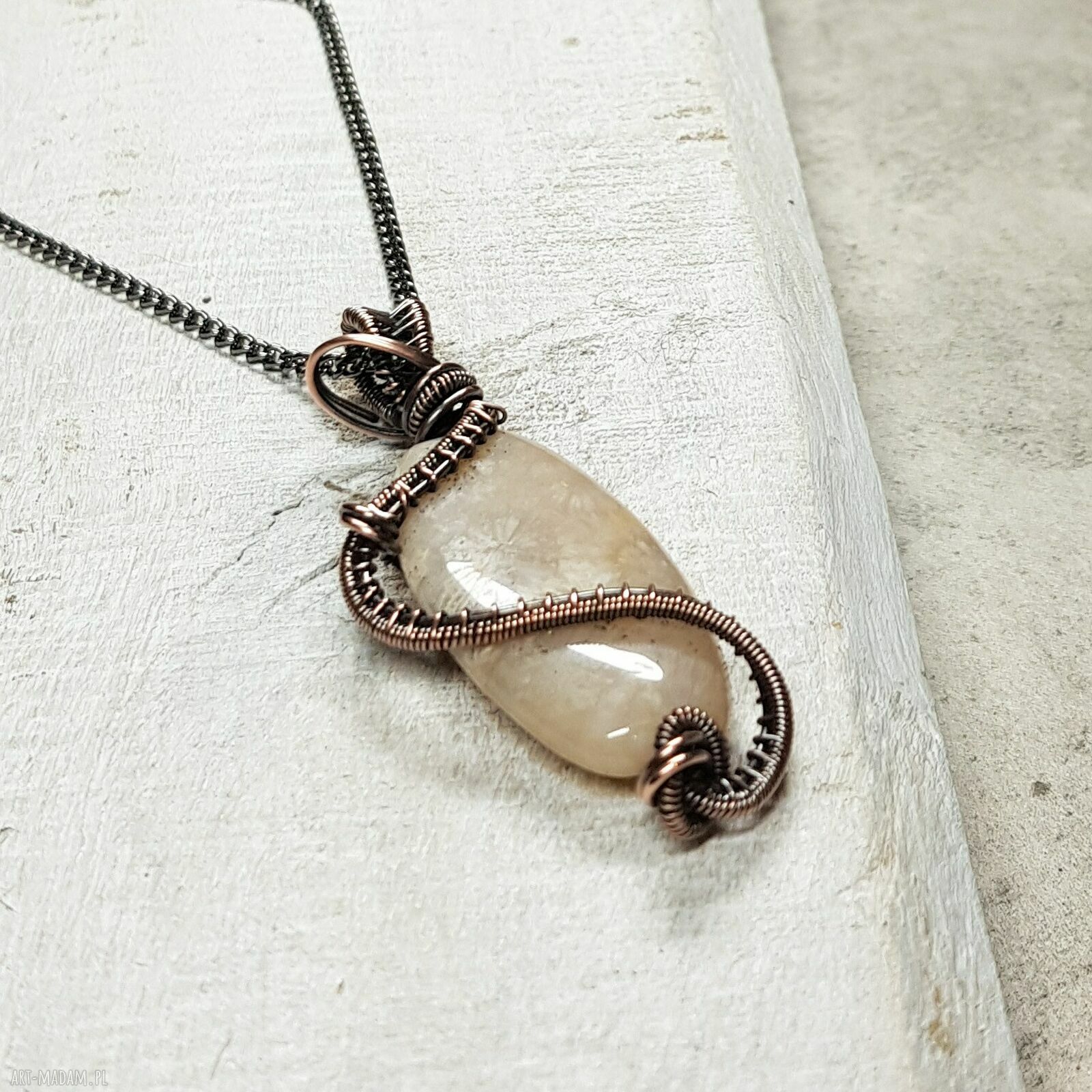 Fossil m294 - miedziany wisiorek wire wrapping dla kobiet
