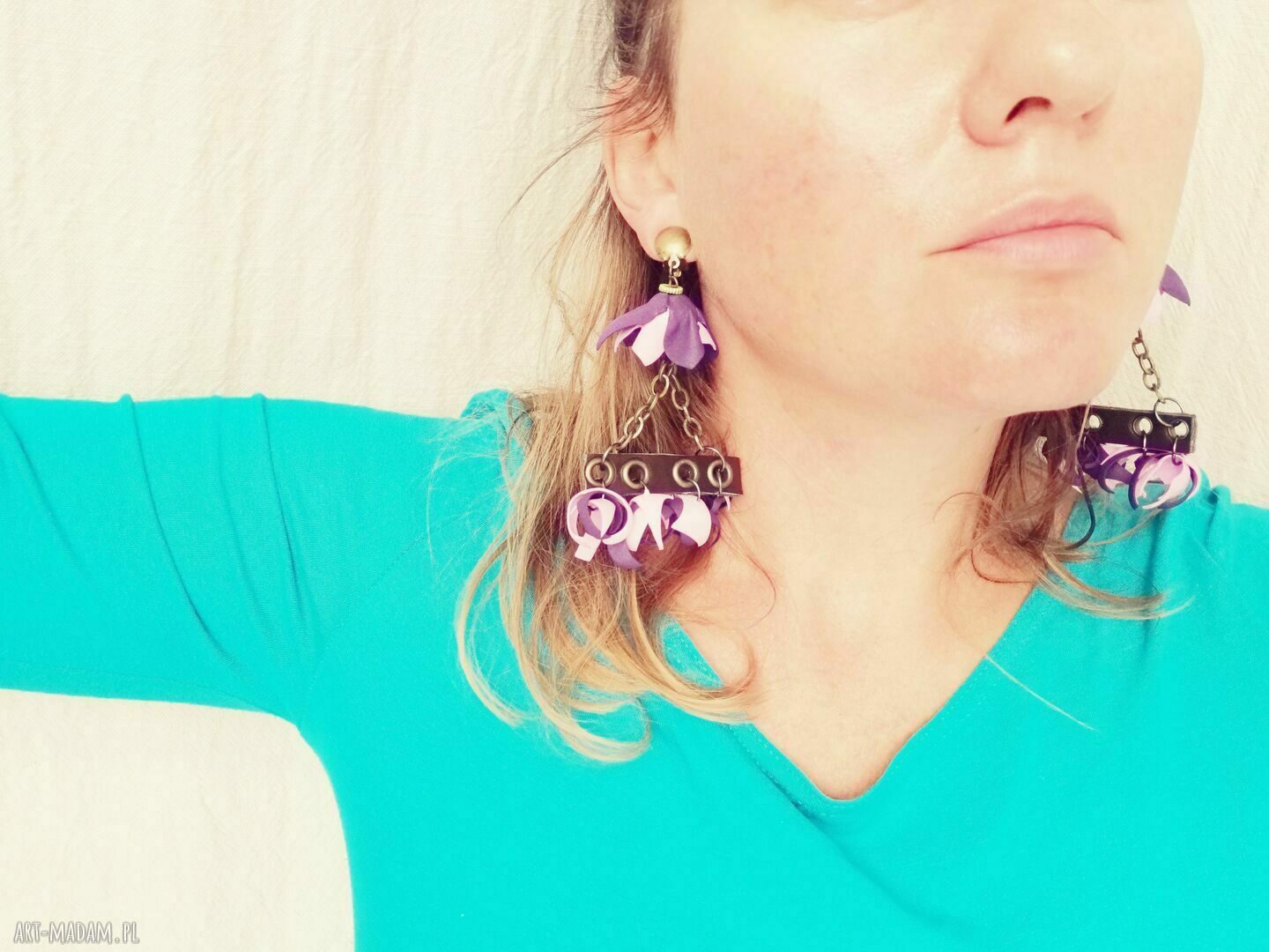 Klipsy frędzle etno boho folk box z kwiatami