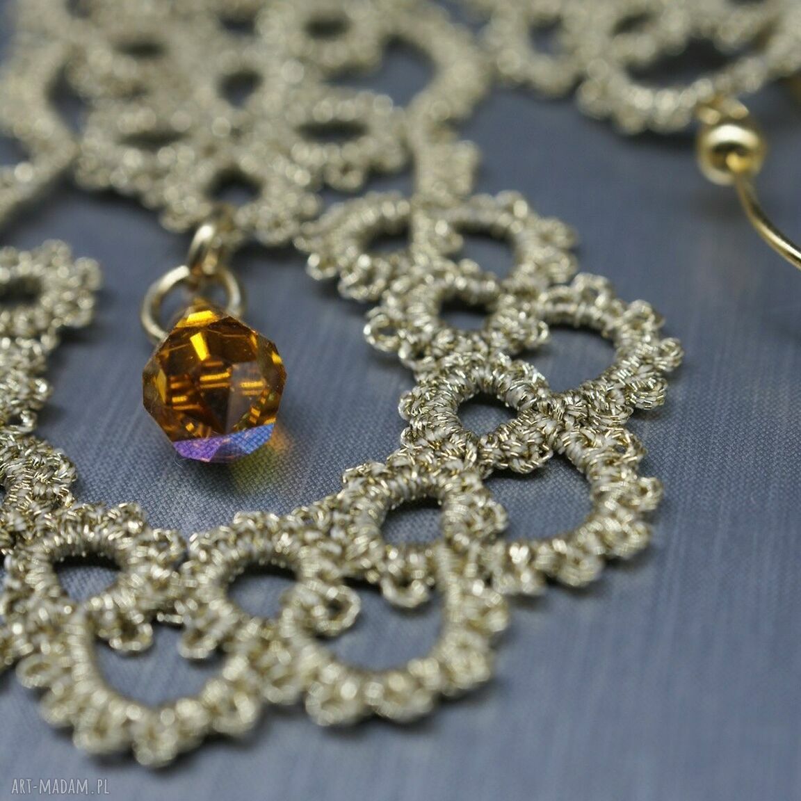 Złote kolczyki frywolitki Swarovski 90 - delikatna koronka z blaskiem