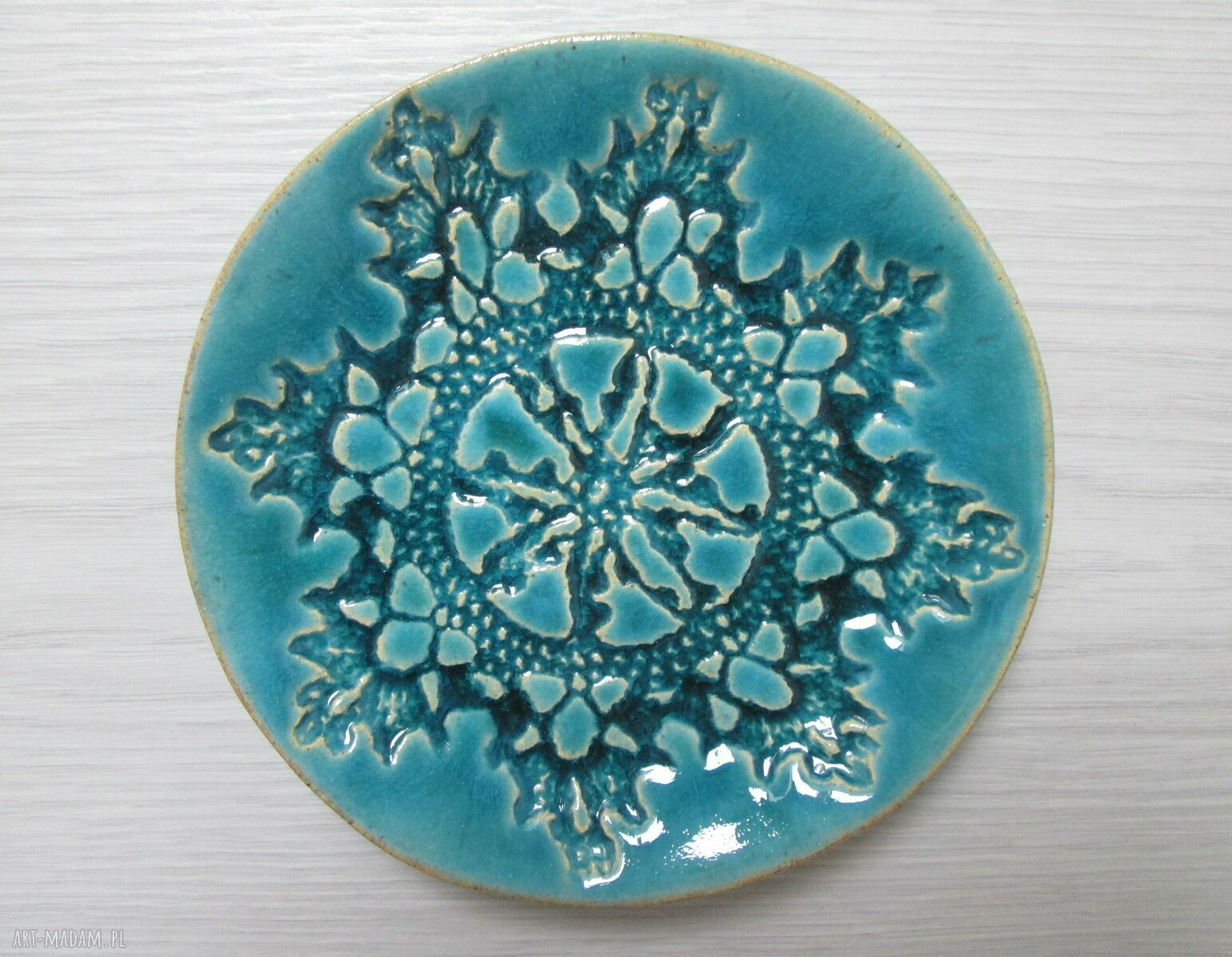 Fusetka ceramiczna z koronką - mały talerzyk na biżuterię