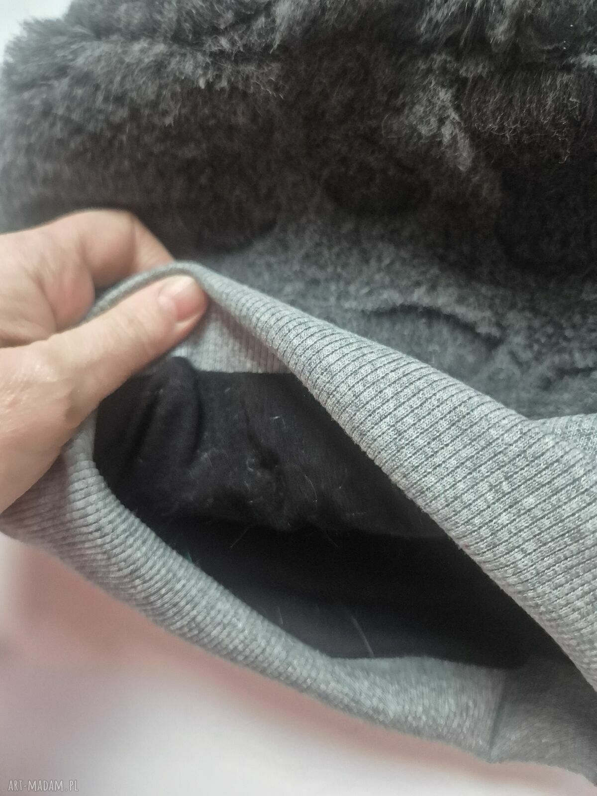 Futrzana czapka szara Smerfetka na podszewce - bardzo ciepła