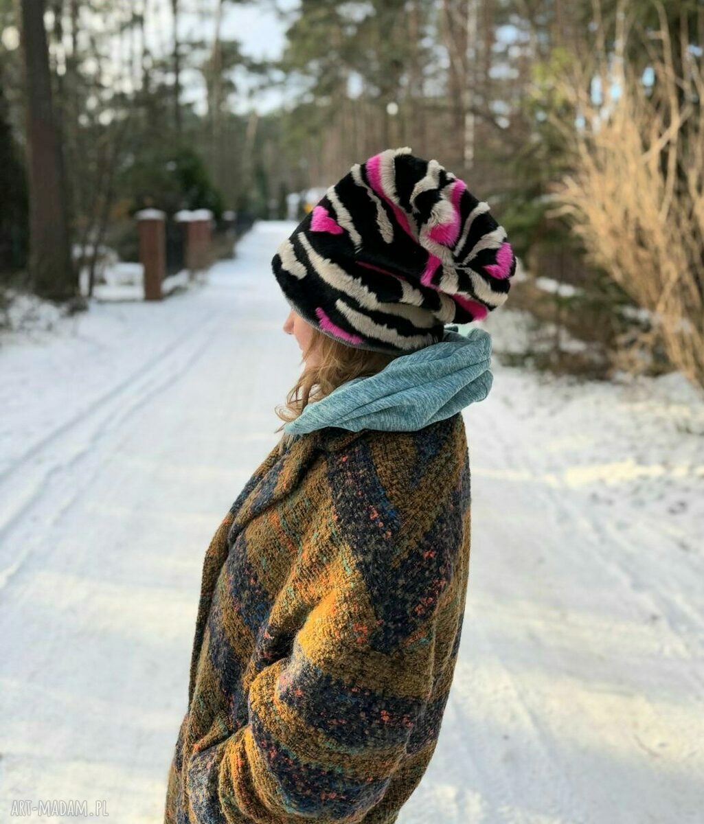 Ruda futrzana czapka na podszewce - miękka, ciepła i duża, rozmiar uniwersalny
