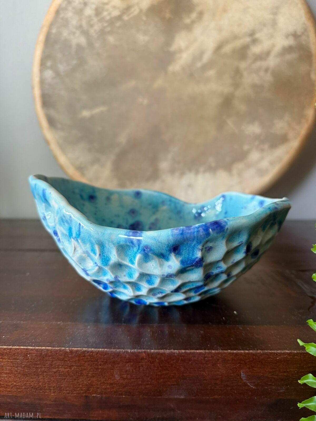 Ręcznie robiona miska ceramiczna Galaktyczne Turquoise z efektem Craquele