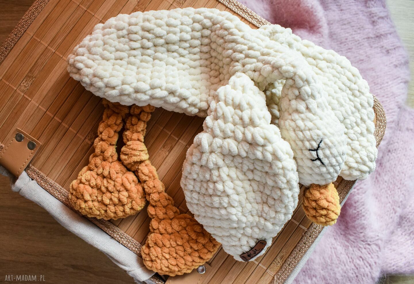 Gąska Balbinka - szydełkowa przytulanka dla noworodka (ok. 30 cm)