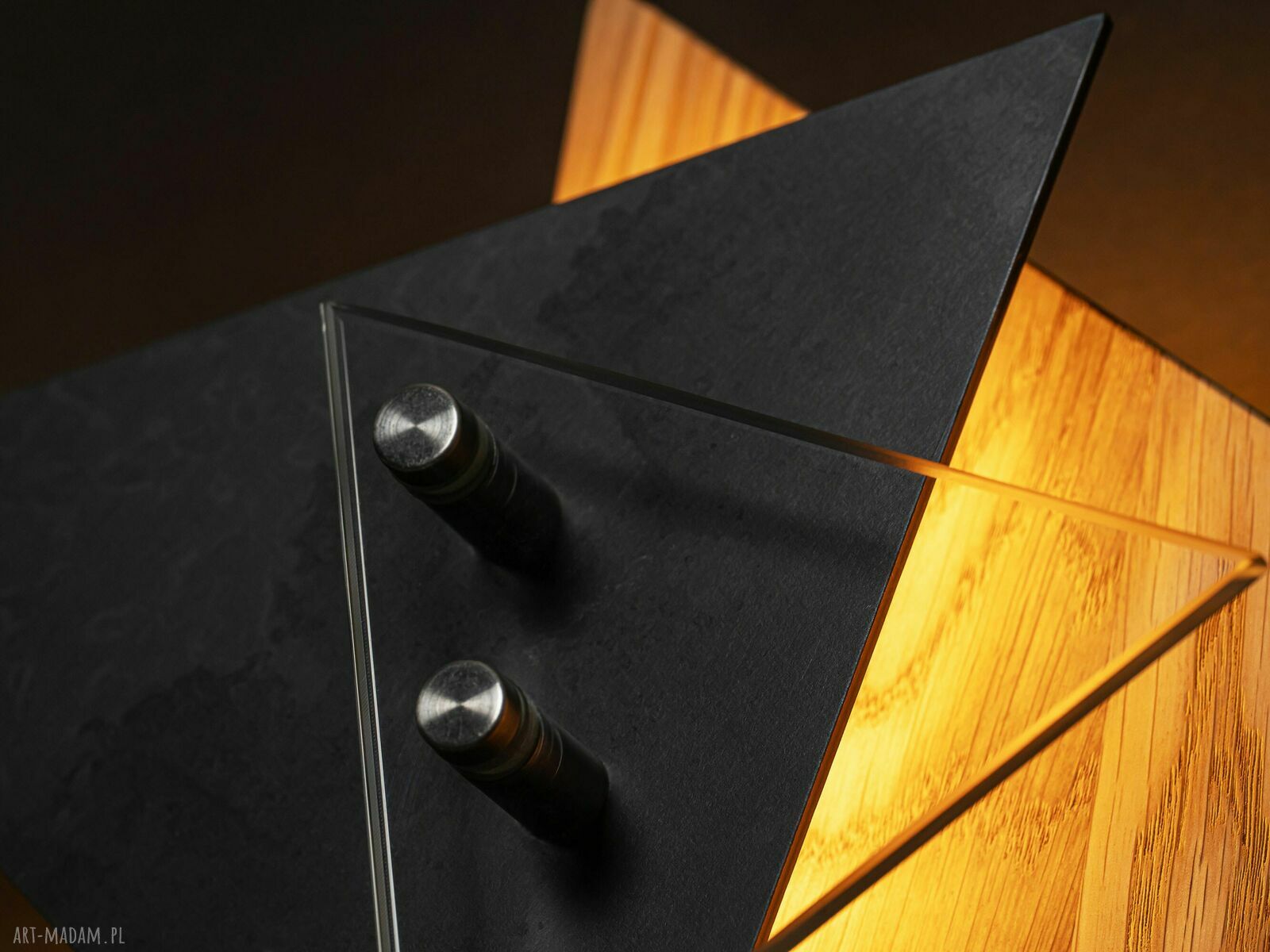 Geometryczna lampa ścienna TRIADA z dębu, stali i szkła (LED 12V)