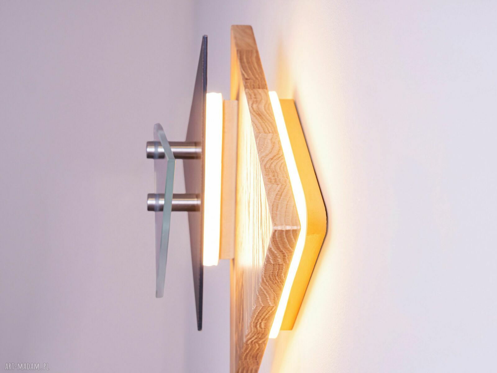 Geometryczna lampa ścienna TRIADA z dębu, stali i szkła (LED 12V)