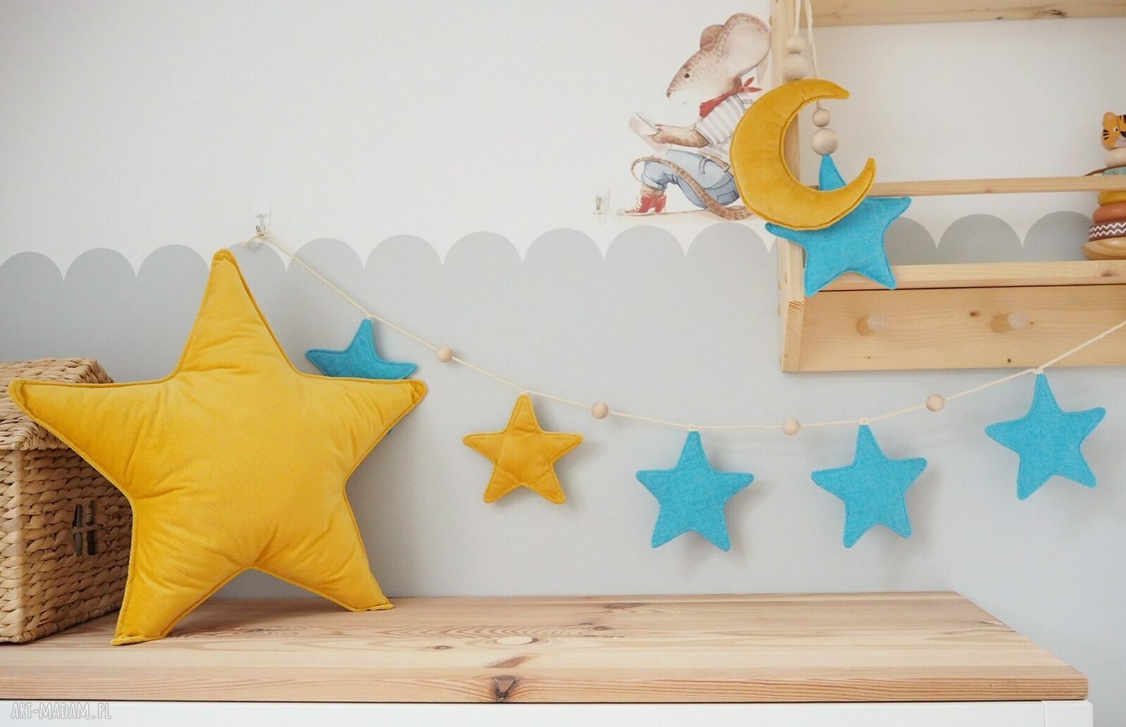pokoik dziecka: Girlanda dekoracyjna gwiazdki na prezent Hand Made