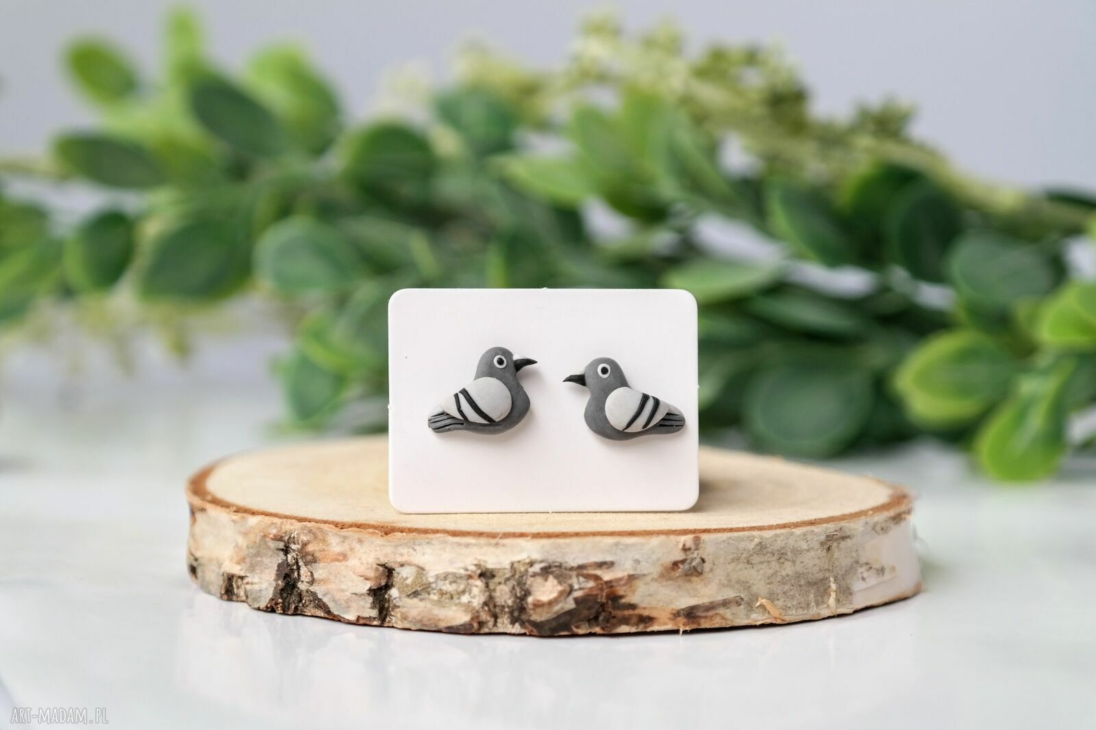 Mini gołębie: kolczyki na sztyftach handmade z modeliny
