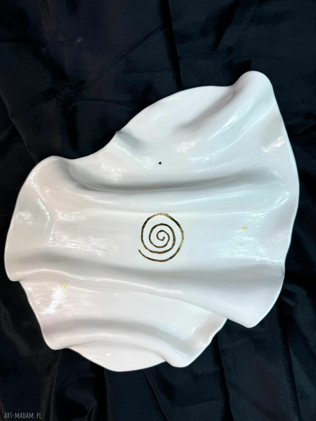 Golden Spiral Platter - patera z białej porcelany ze złotą spiralą