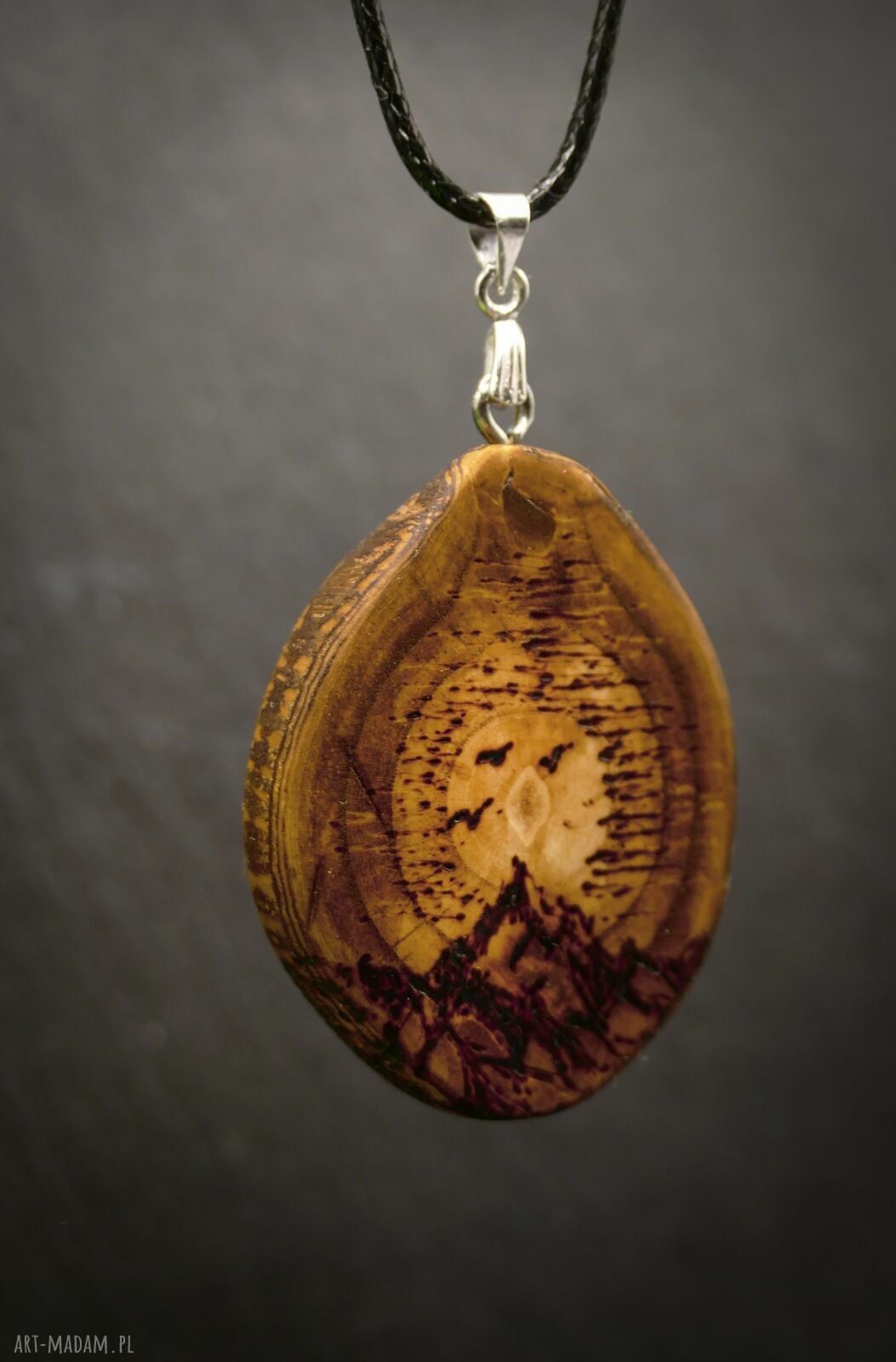 „Górski szczyt” - zawieszka z duszą podróżnika z brzozy, pirografia handmade