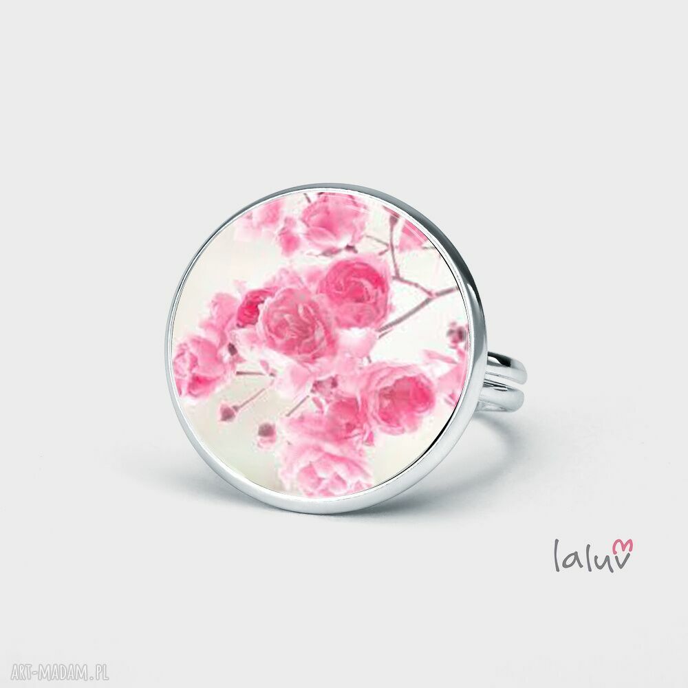 Pierścionek ROMANTIC z motywem kwitnących kwiatów - regulowany, pod wypukłym szkiełkiem