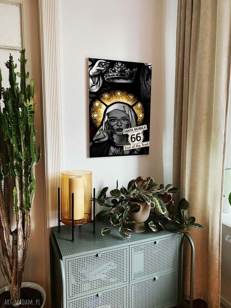 Grafika w ramie Santa Monica - surrealistyczna oprawa 50x70 cm z czarną ramą