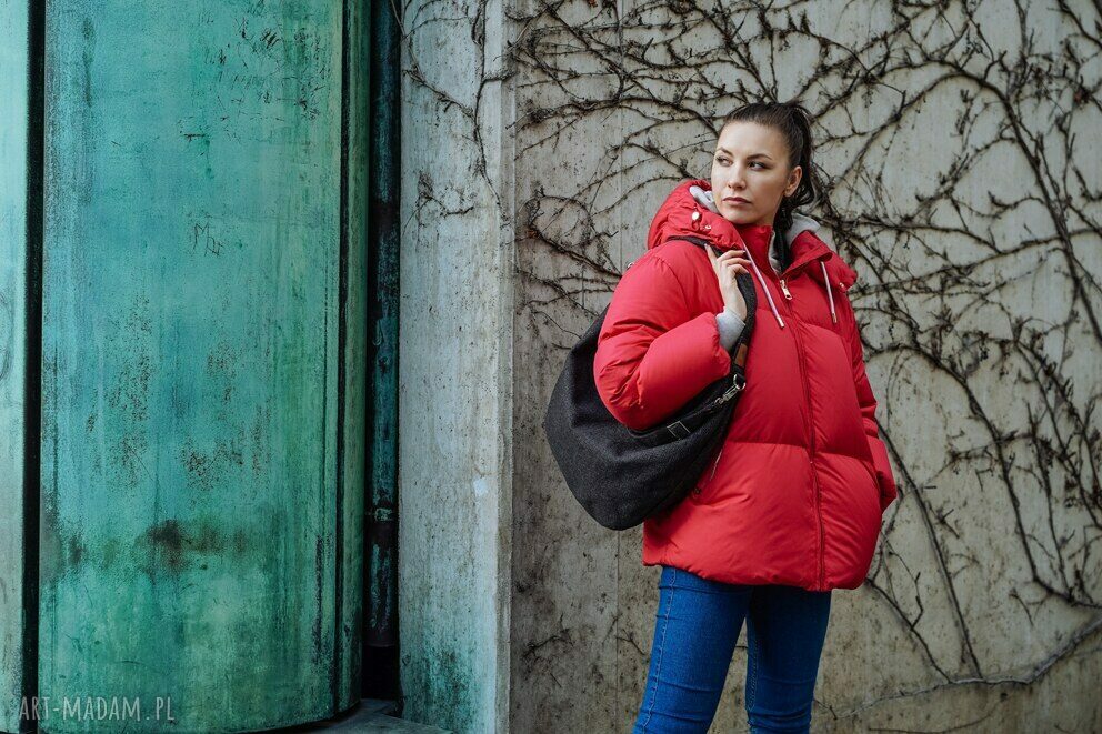 Grafitowa torba w kształcie łódki z grubo plecionej tkaniny