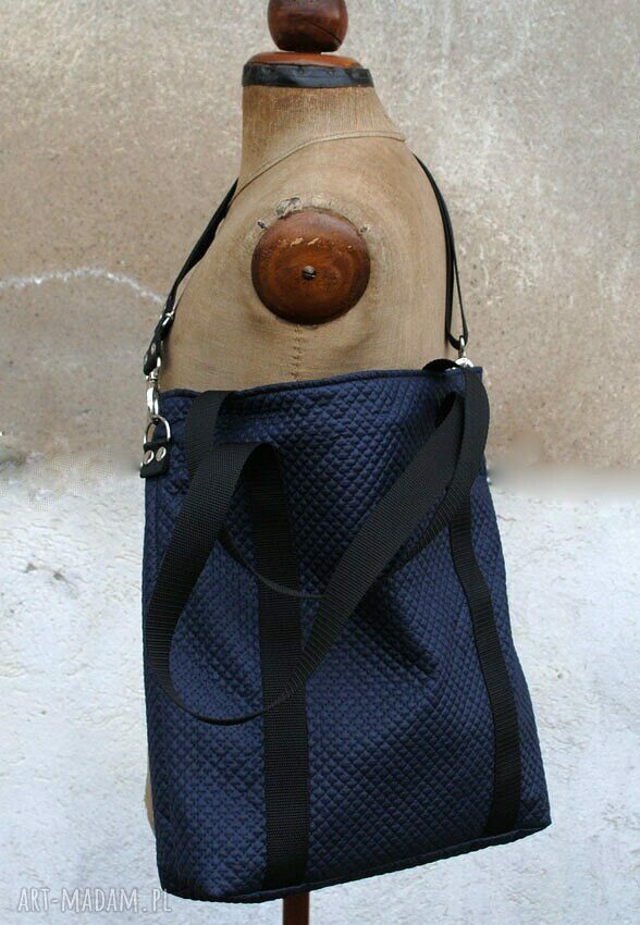 Granatowa pikowana torba na ramię w kształcie prostokąta - handmade Bags Philosophy