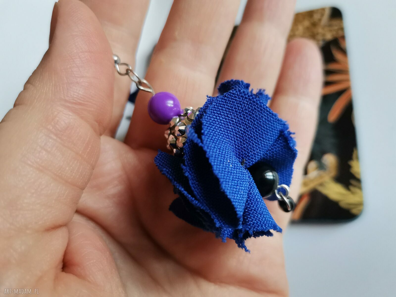 Kolczyki granatowe lekkie kwiaty Frida - handmade