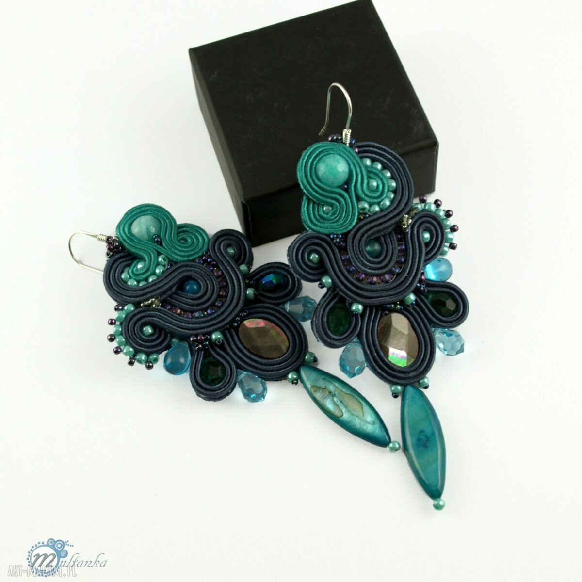 Granatowo-morskie długie kolczyki soutache