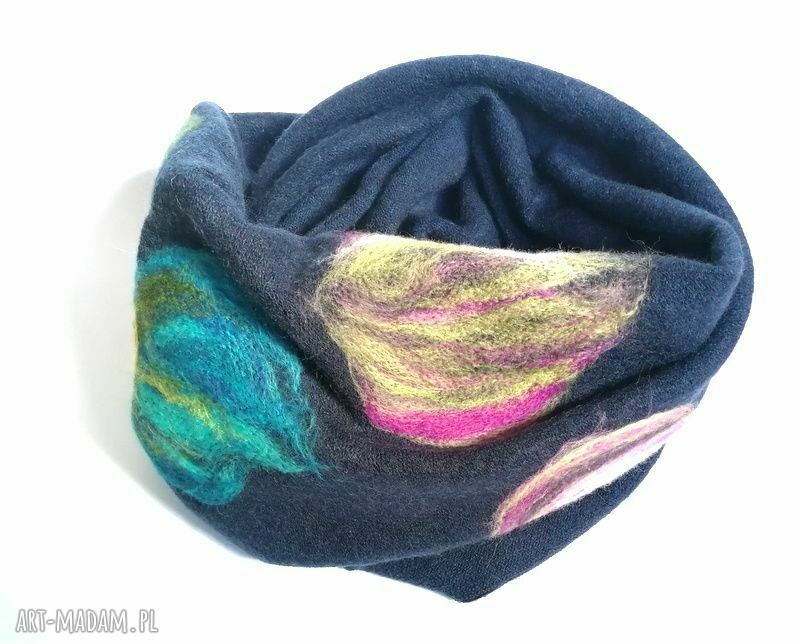 Granatowy komin-tuba z filcowanej wełny merynosów - owijany dwa razy, handmade