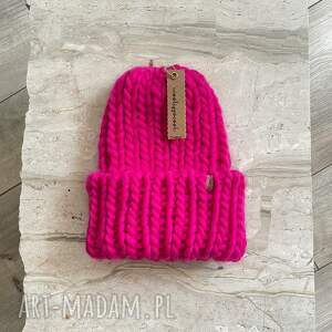 czapka beanie chunky magenta handmade