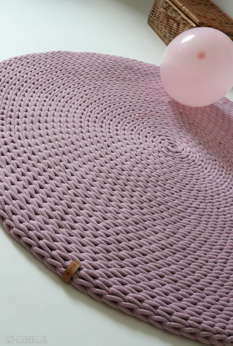 Okrągły gruby dywan 120 cm w brudnym różu - mata do zabawy w stylu skandynawskim