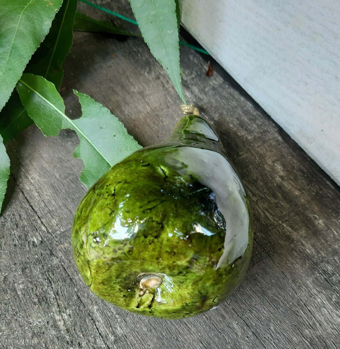 Gruszka ceramiczna naturalnej wielkości - rękodzieło z charakterem