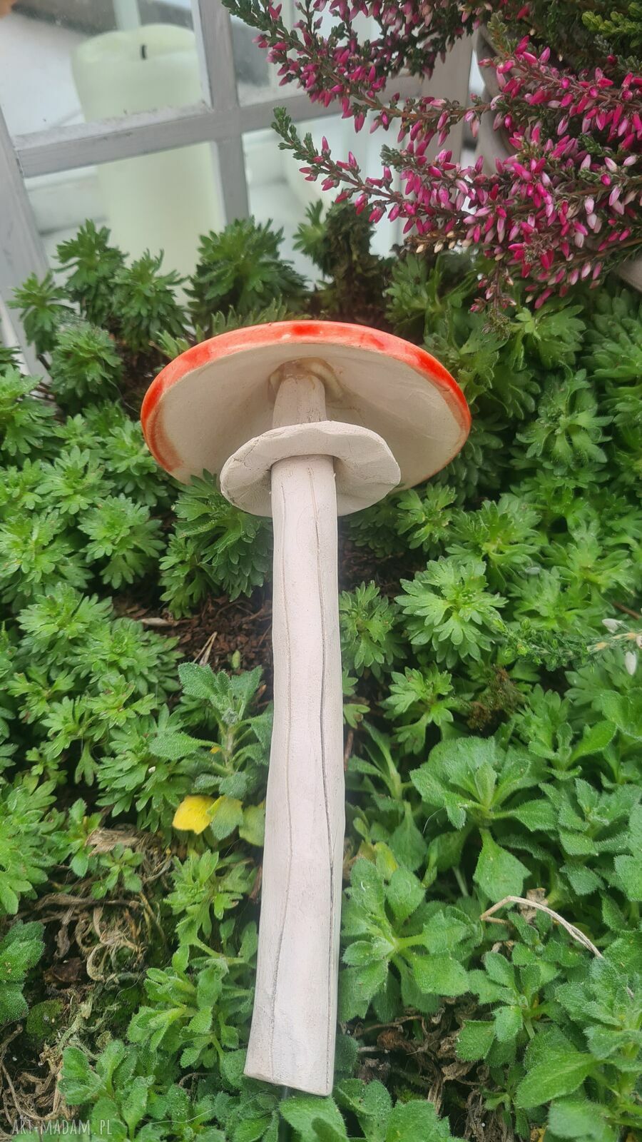 Grzybek ceramiczny handmade na druciku - ozdoba do doniczki