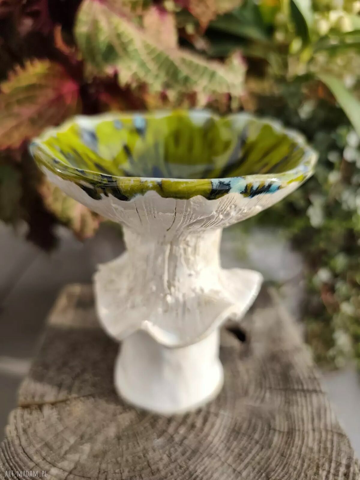Ręcznie robiona ceramiczna miseczka w kształcie grzybka