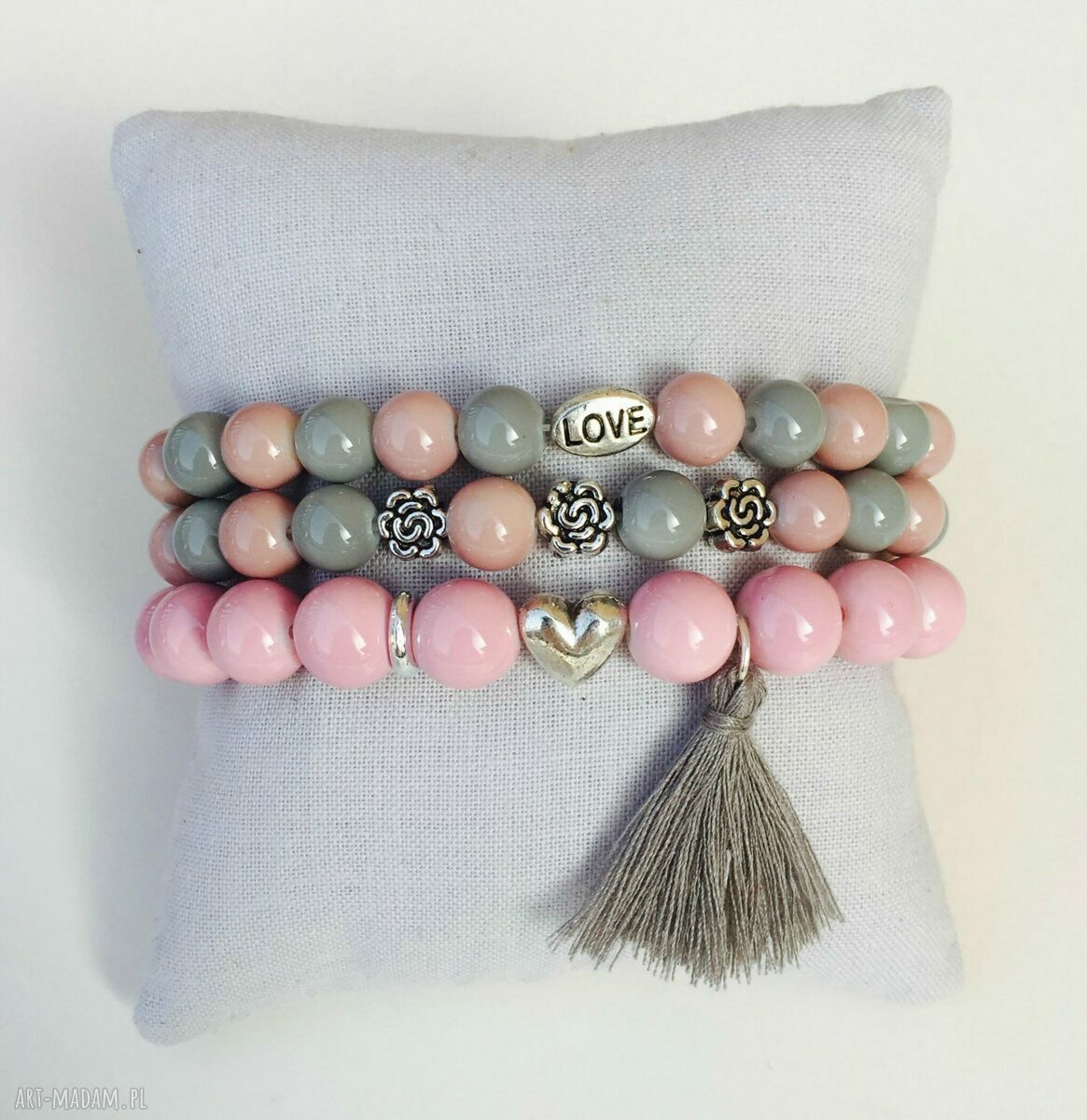 zestaw bransoletek love Hand Made