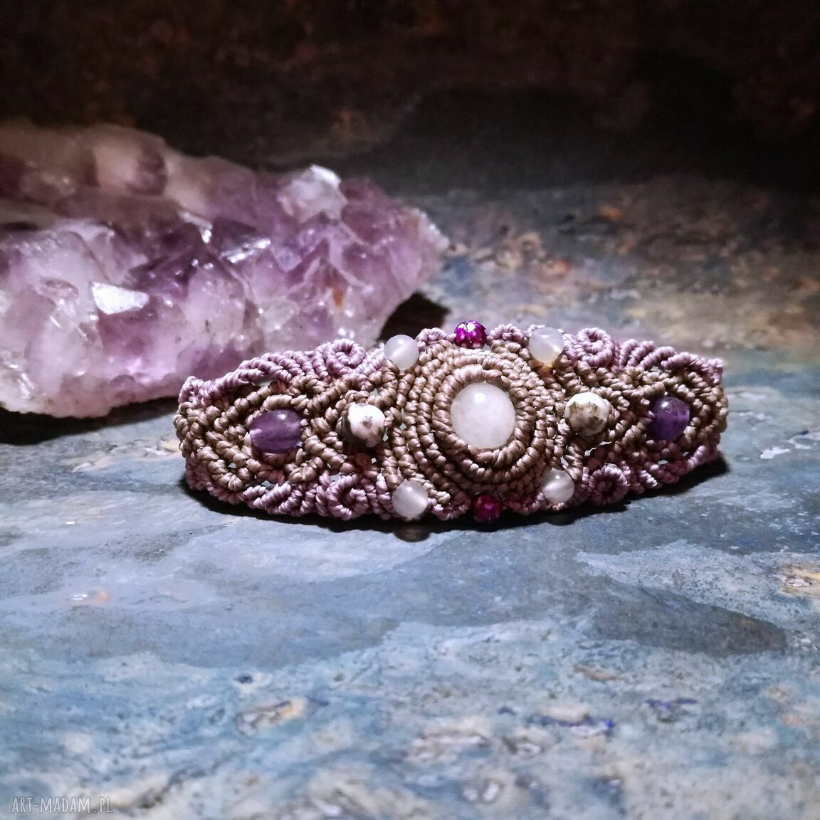Gwiazda Altair - bransoletka makramowa z kamieniami naturalnymi (amulet na szczęście)