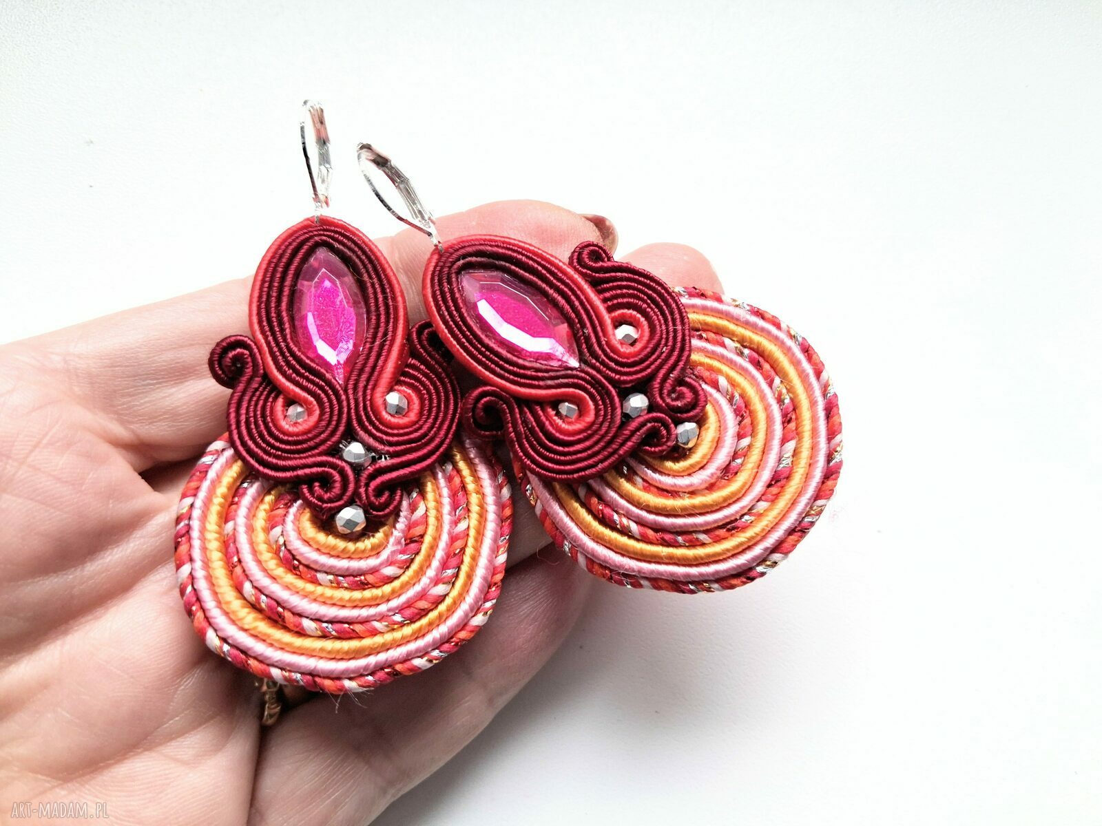 Kolczyki haftowane sutasz Red Spiral