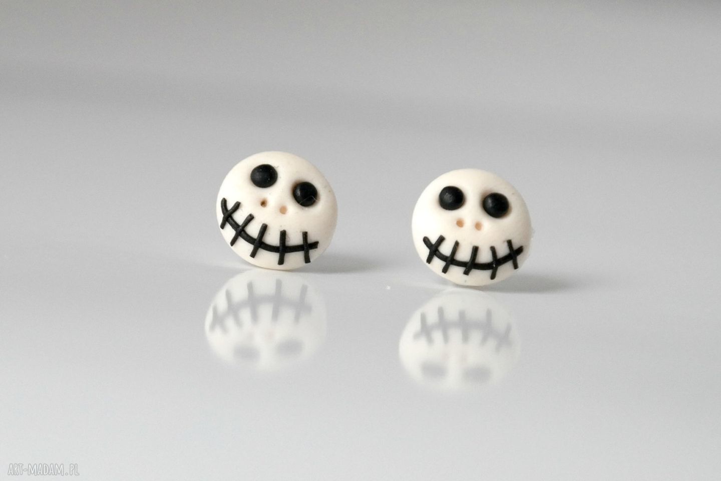Halloween - kolczyki wkręty: czaszki i duchy