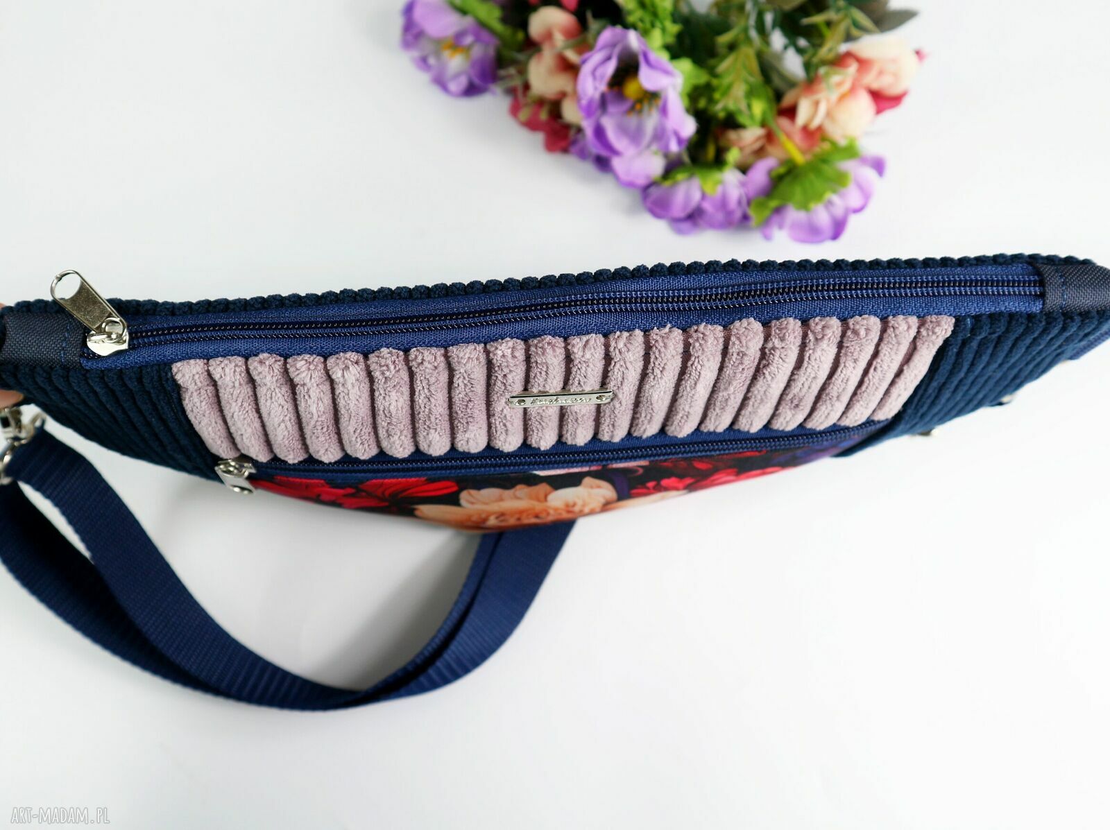 Nerka listonoszka ze sztruksu granatowa - saszetka handmade Gianna