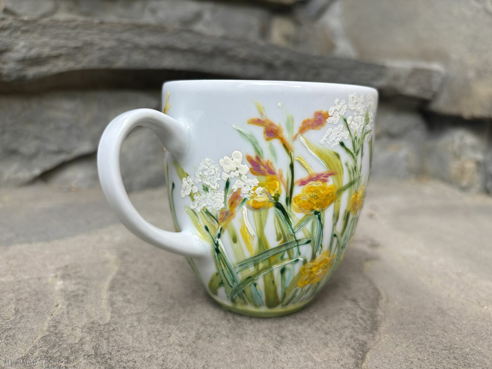Porcelanowy kubek ręcznie malowany Łąka - 300 ml